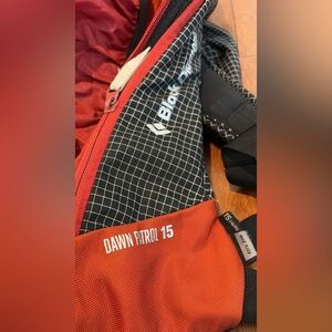 Black Diamond 15L Dawn Patrol Ski Backpack (O/S)